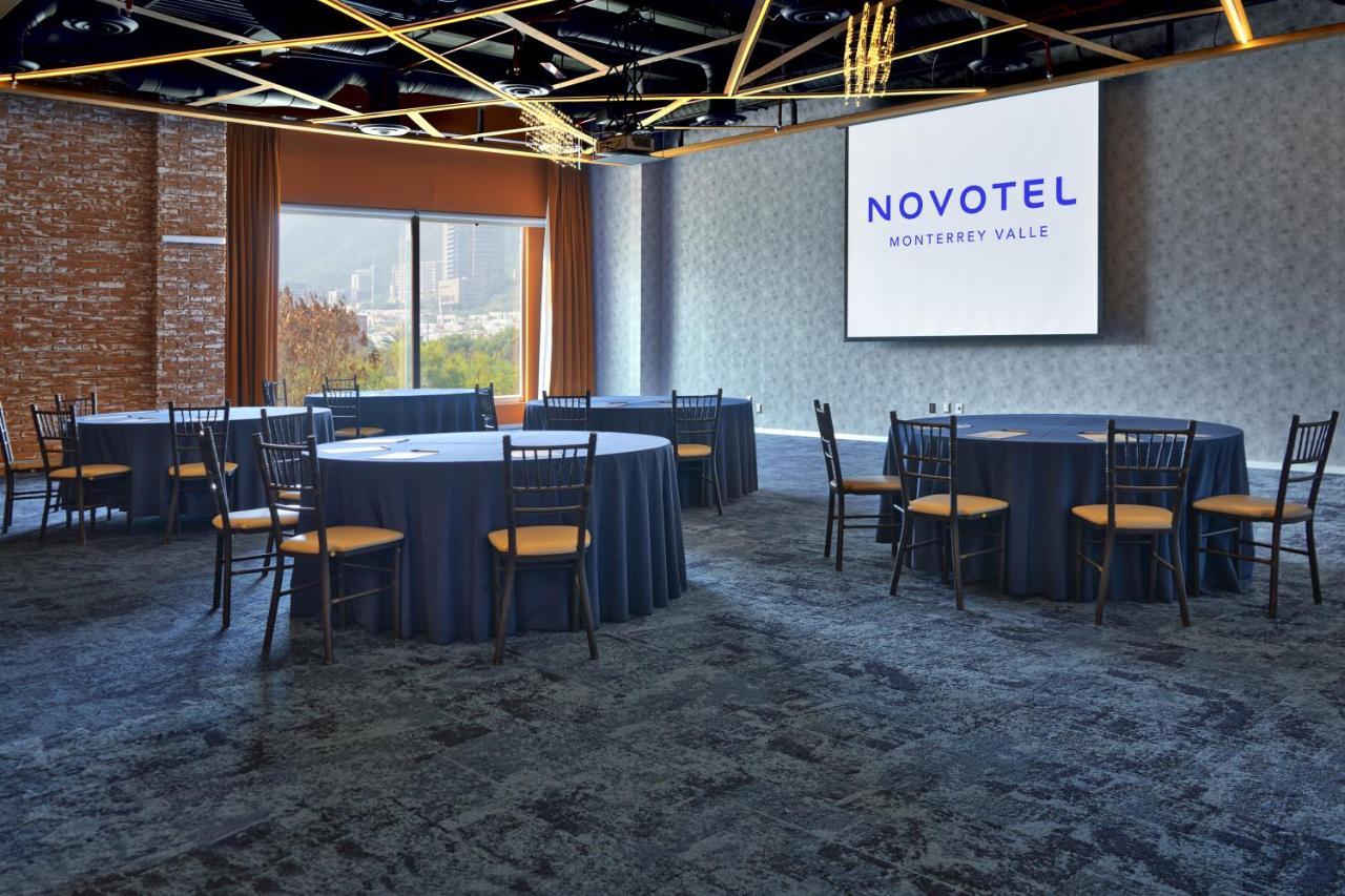 Novotel Monterrey Valle 4*
